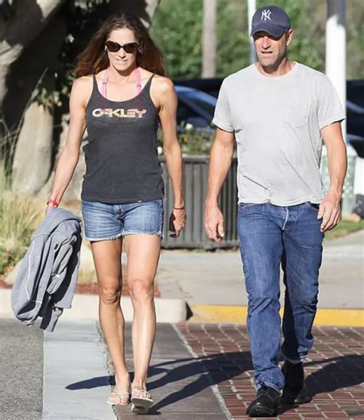 Aaron Eckhart Wife: Understanding His Personal Life and Relationships