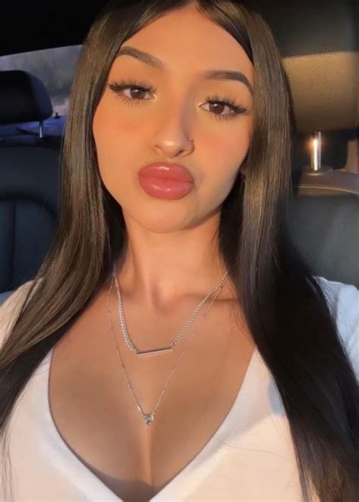 bby.ayelen: The Rising Star in Social Media and Influencer Marketing