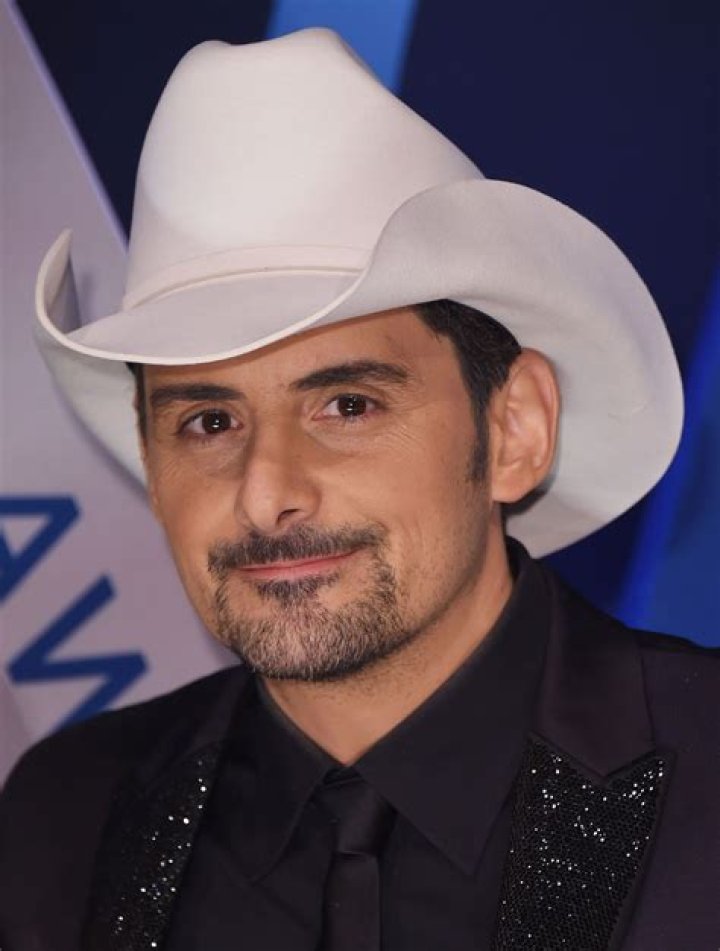 Brad Paisley: The Ultimate Guide to the Country Music Icon