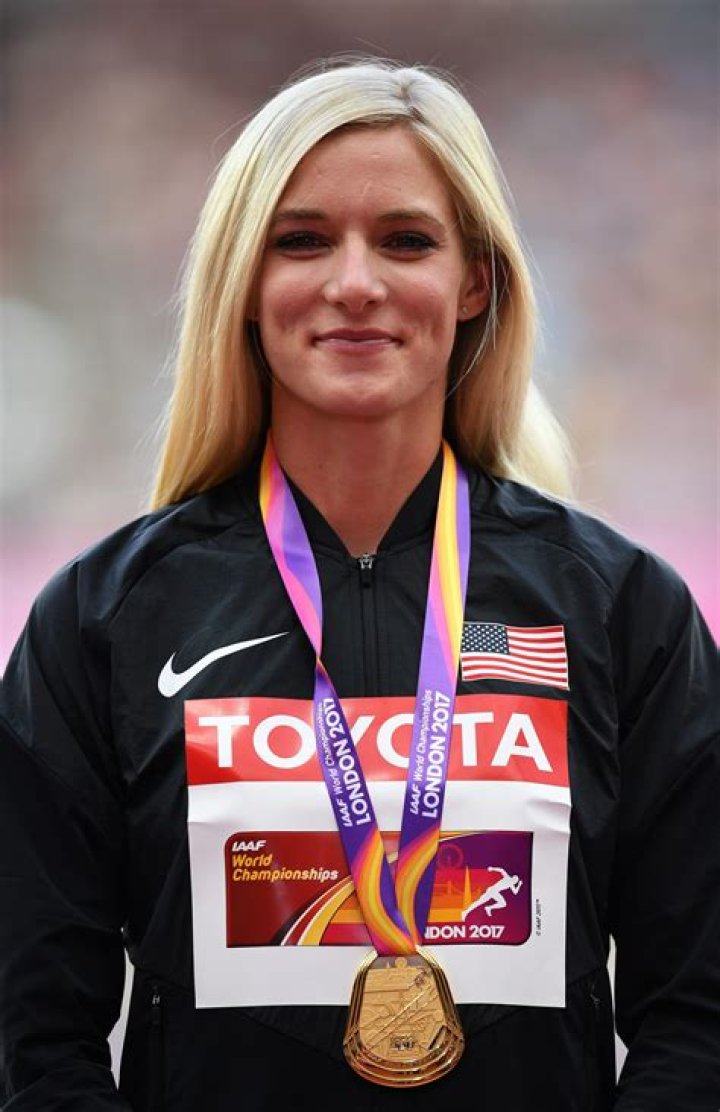 Emma Coburn Net Worth: A Deep Dive into the Life and Earnings of the Olympic Steeplechase Star