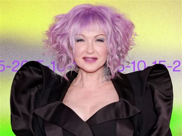 How Tall is Cindy Lauper? A Deep Dive into Her Height and Life