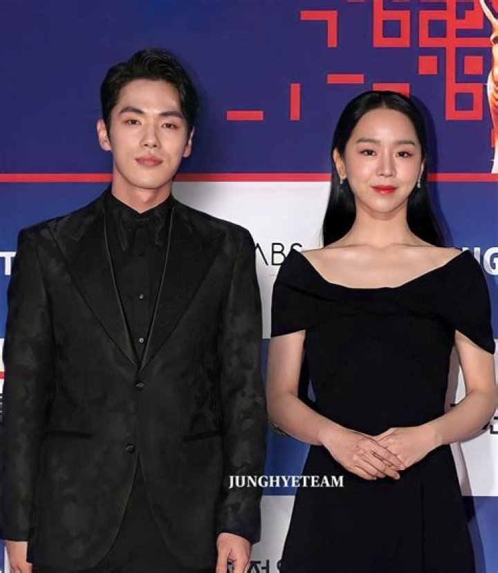 Unraveling the Connection between Kim Jung Hyun and Shin Hye Sun: An Exploration of Chemistry and Collaboration