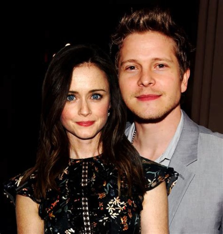 Is Matt Czuchry Married? Find Out Who the 'Resident' Star is Dating