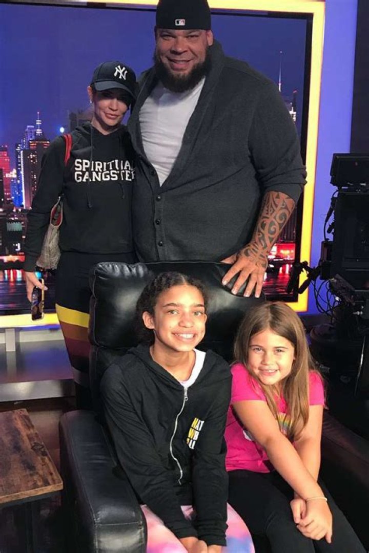 Tyrus and His Family's Picture-Perfect Moments